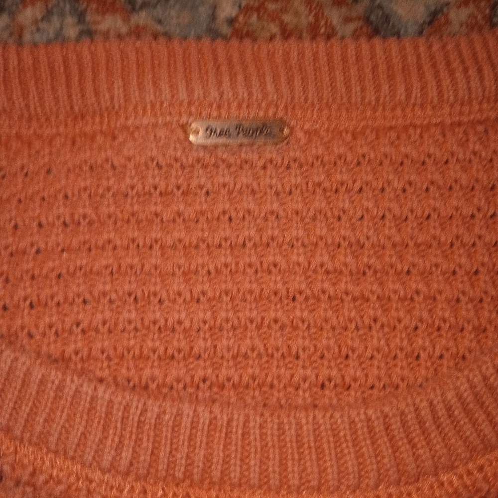 Free People Women's Sunset Orange Waffle Knit Cold Shoulder Sweater Small - Picture 3 of 6